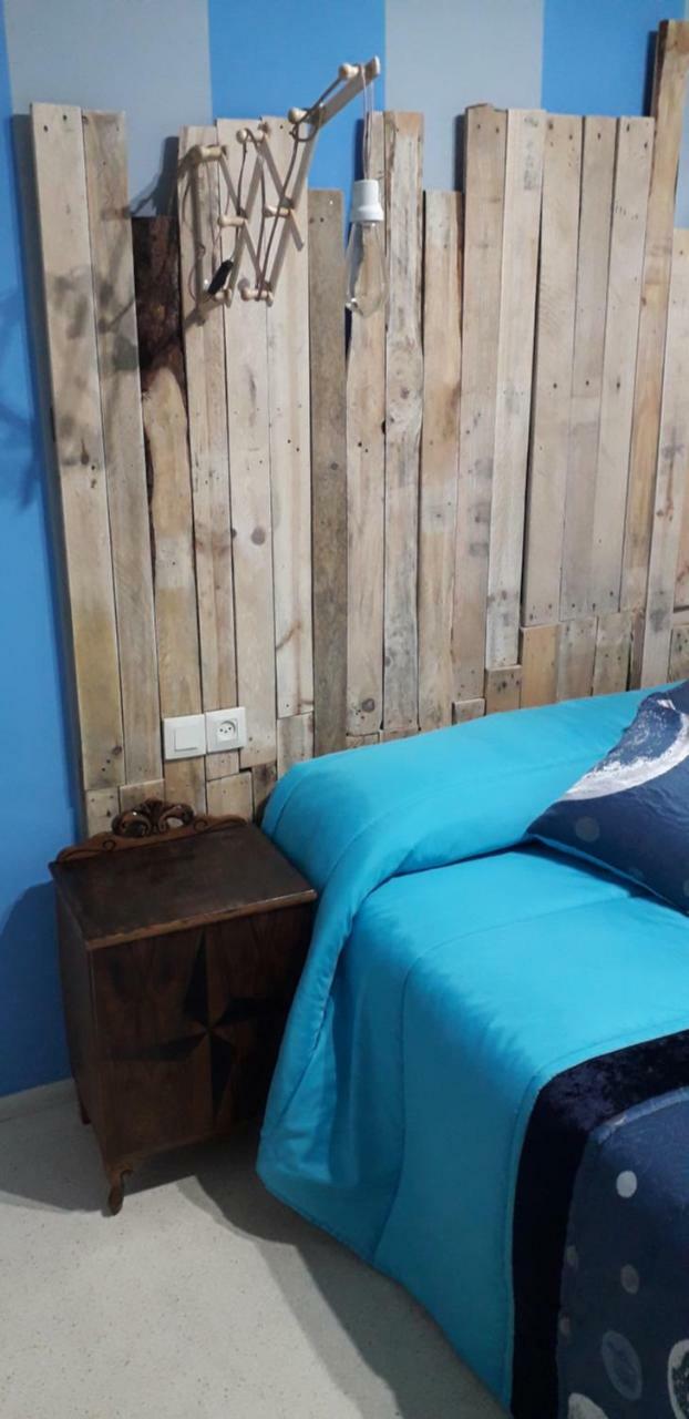 Hostal El Tropezon Matallana de Valmadrigal Esterno foto